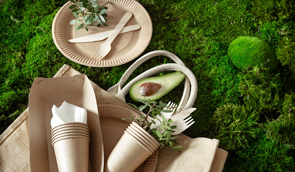 Eco-Friendly-Packaging-min Classic Catering Menu